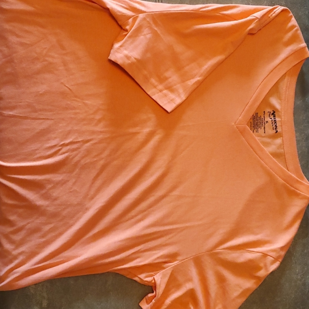 Men's xl Vneck
